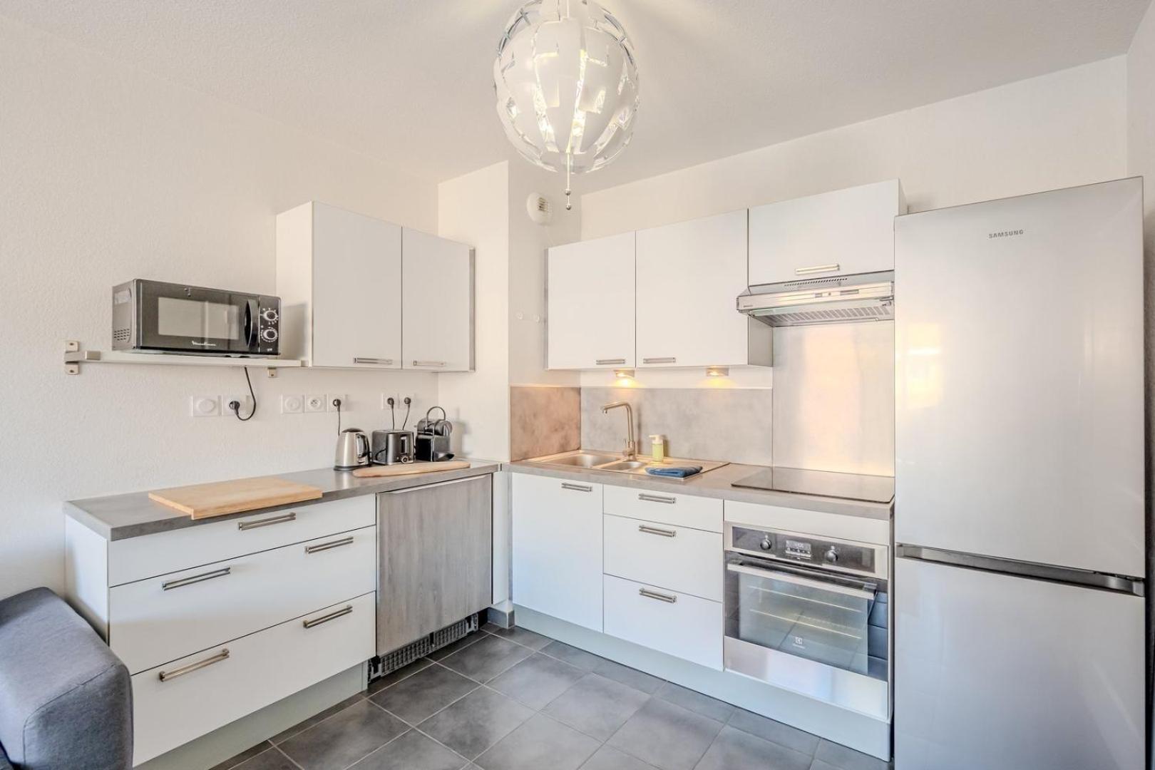Le Neroli T2 Dernier Etage Avec Terrasse Et Garage Apartment Toulon Exterior photo